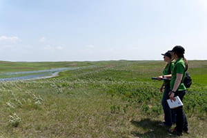 Regional extension specialists during a field day exercise near Old Wives Lake
