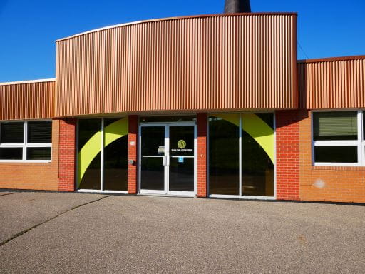 Front entrance of EHN Willowview Recovery Centre